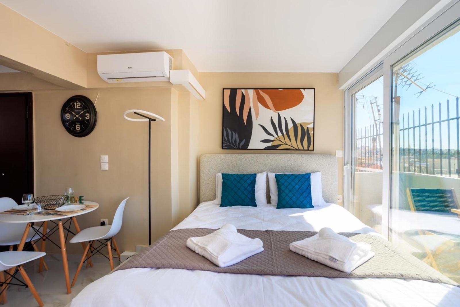 Aiolos New Smyrni View Loft *